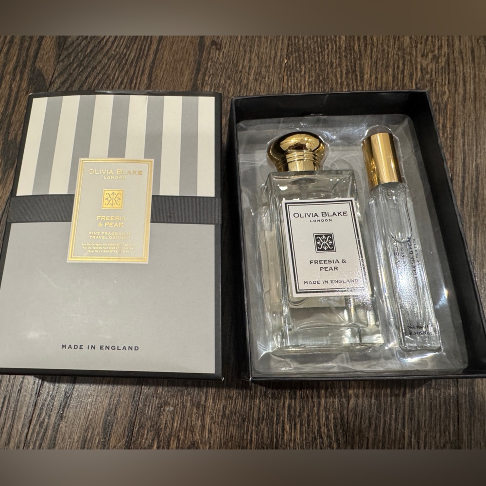 NEW Olivia Blake London's Freesia & Pear Perfume Travel Duo Set - Picture 3 of 5